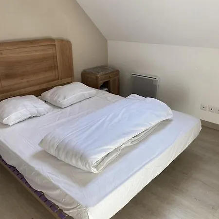 With 2 Bedrooms Casa de Férias Bretteville-sur-Ay